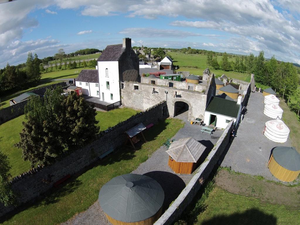 Galway Glamping Hotel Tuam Zewnętrze zdjęcie
