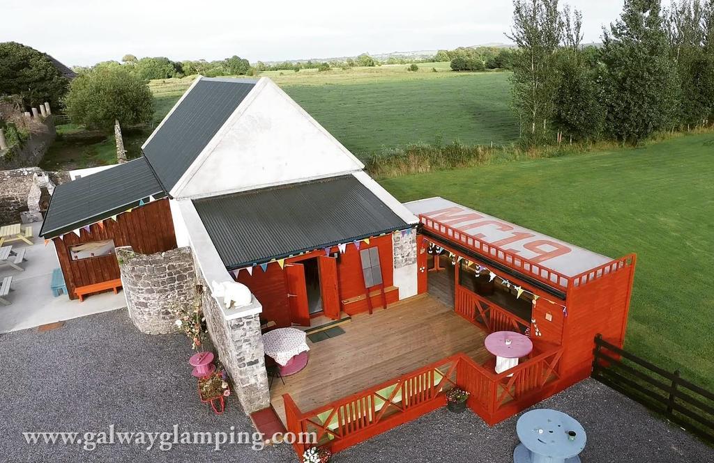 Galway Glamping Hotel Tuam Zewnętrze zdjęcie