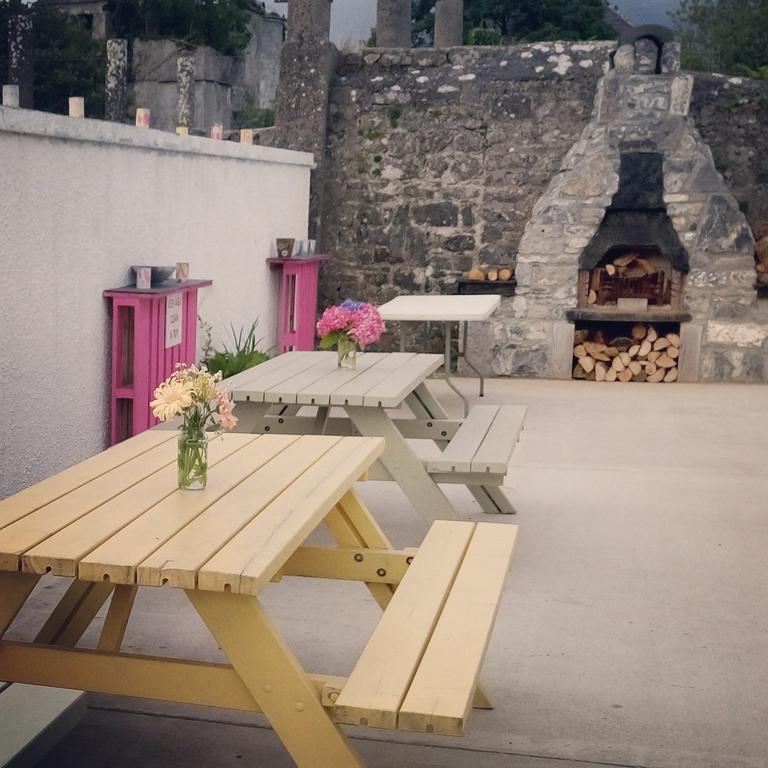 Galway Glamping Hotel Tuam Zewnętrze zdjęcie