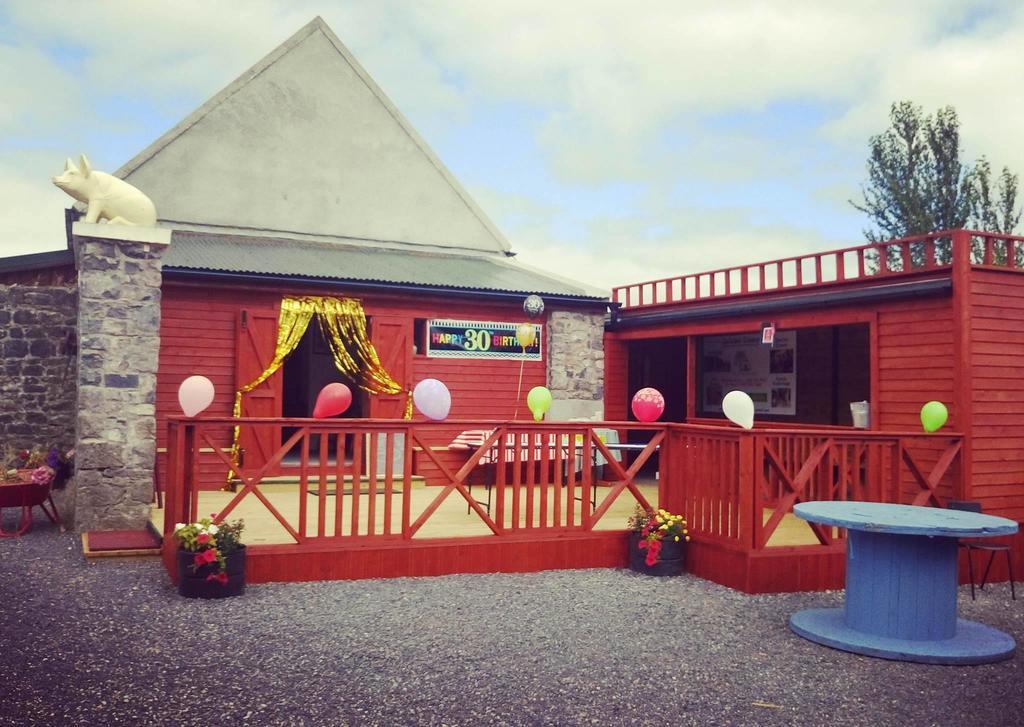 Galway Glamping Hotel Tuam Zewnętrze zdjęcie